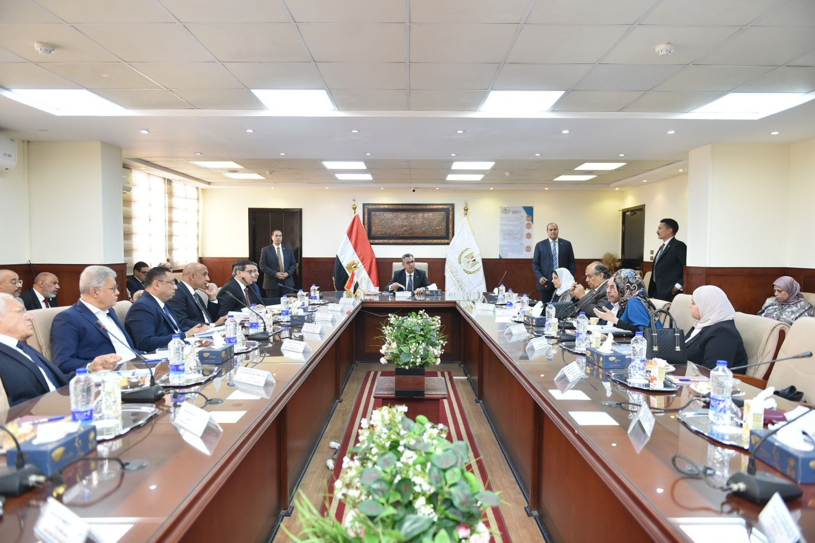 وزير التموين