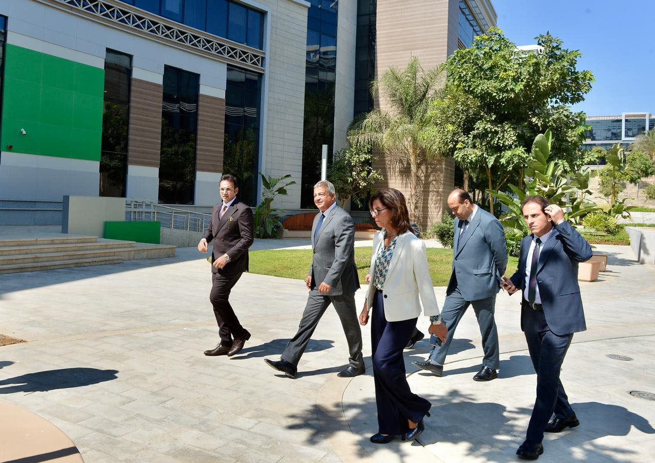 رئيس الأعلى للإعلام