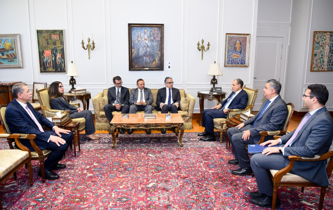 وزير الخارجية يستقبل الدكتور خالد العناني