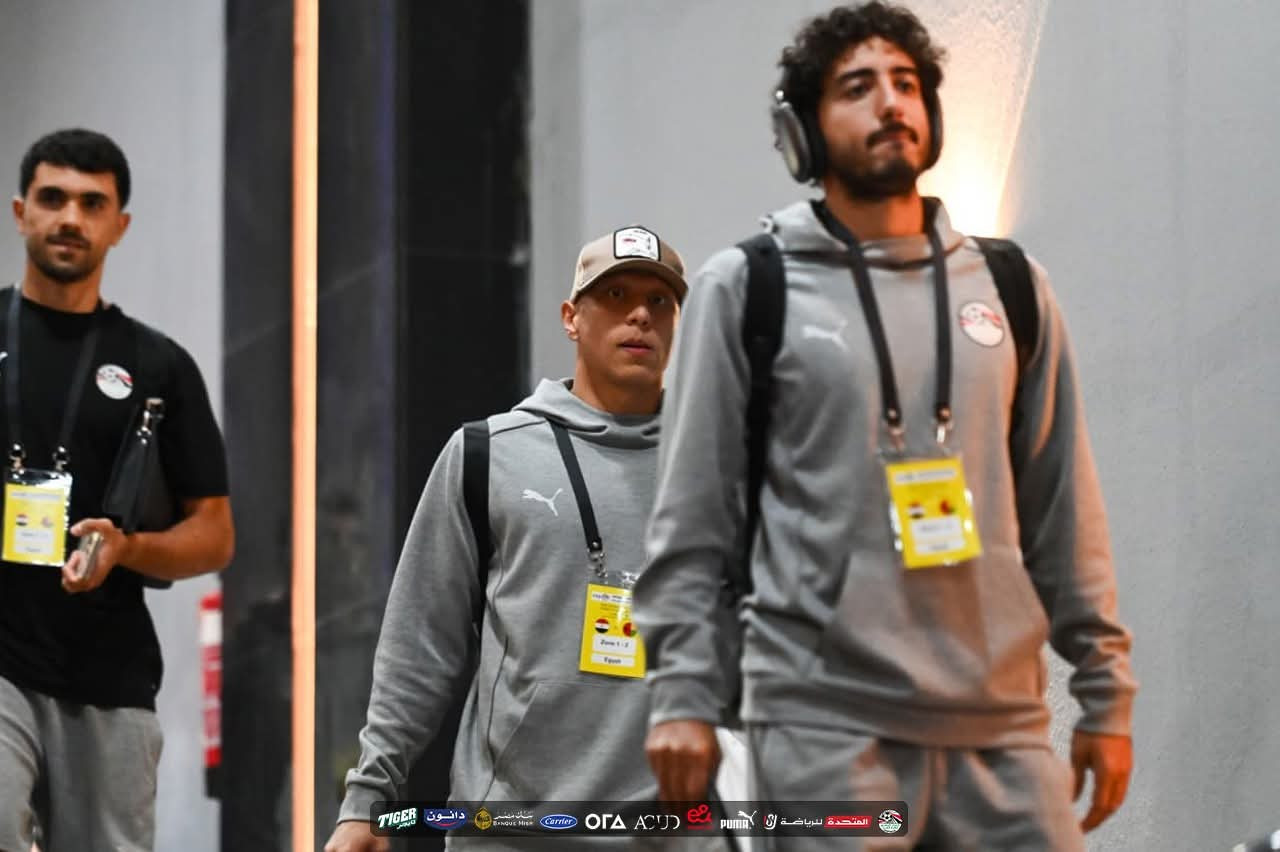 منتخب مصر يصل إلى استاد القاهرة