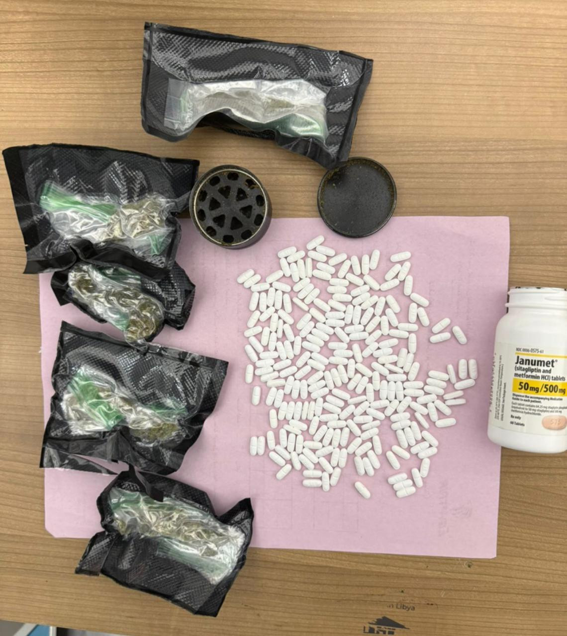 جمارك ركاب مطار القاهرة