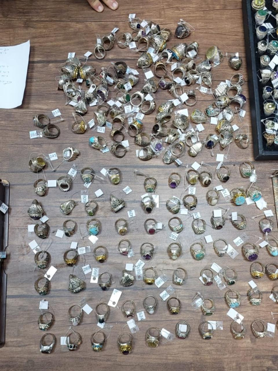 جمارك ركاب مطار القاهرة