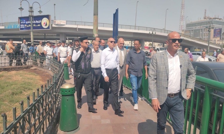 محافظ القاهرة يتفقد أعمال تخطيط المنطقة المحيطة بميدان رمسيس