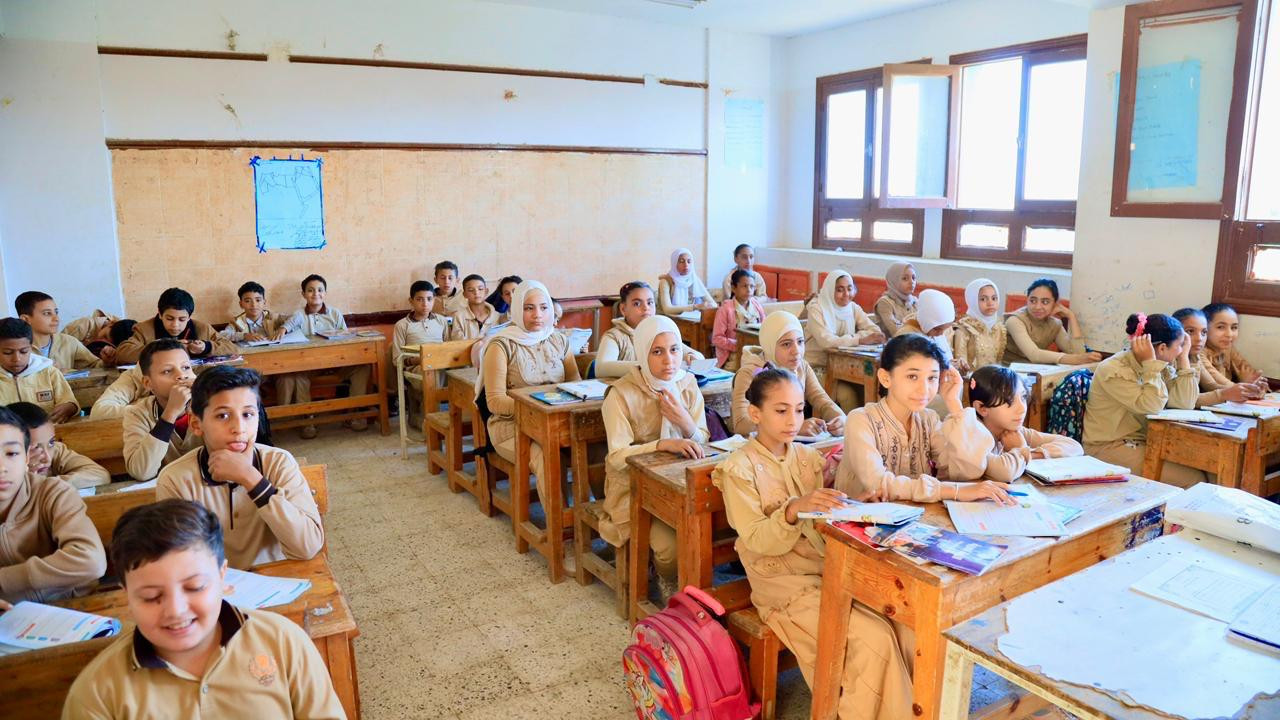 التعليم زيارة مفاجئة