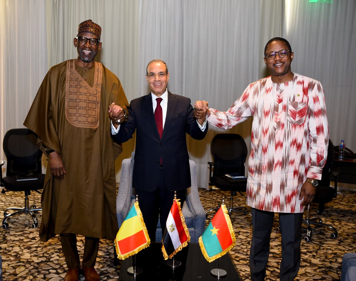 عبد العاطي ونظيريه المالي والبوركيني