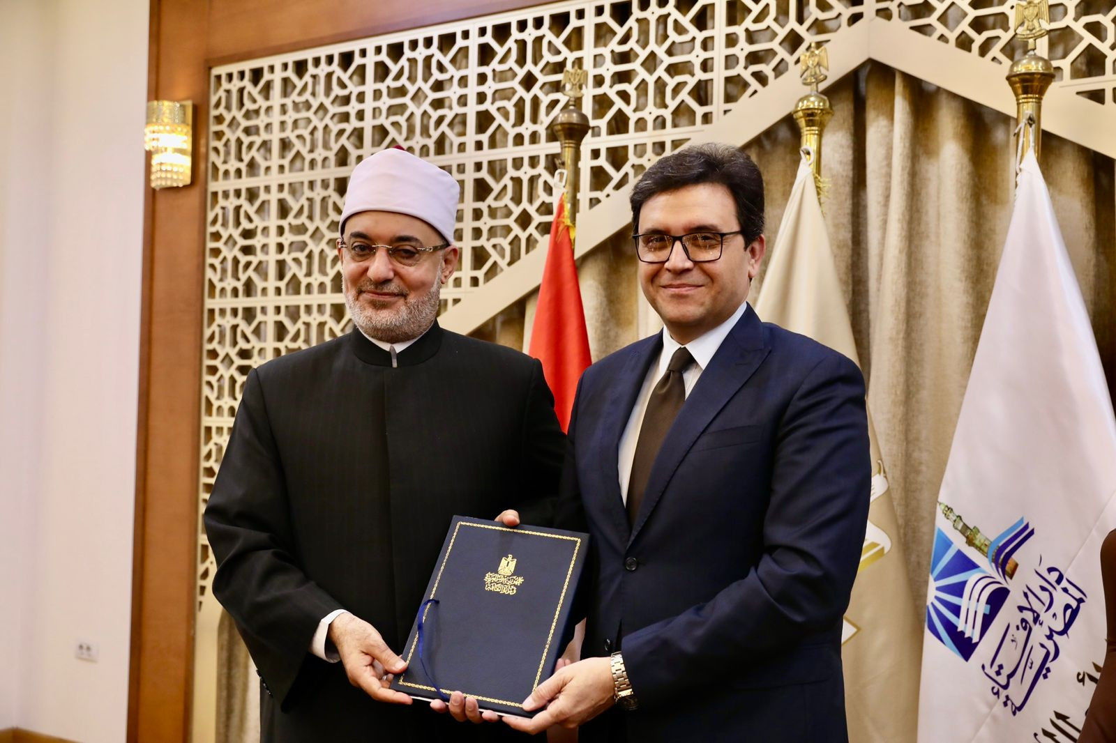 مفتي الجمهورية ووزير الثقافة