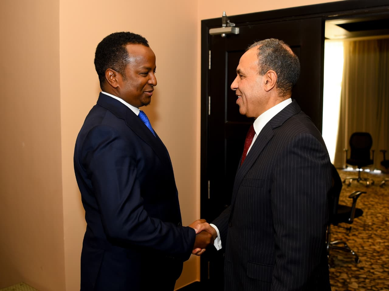 وزير الخارجية ونظيره الصومالي