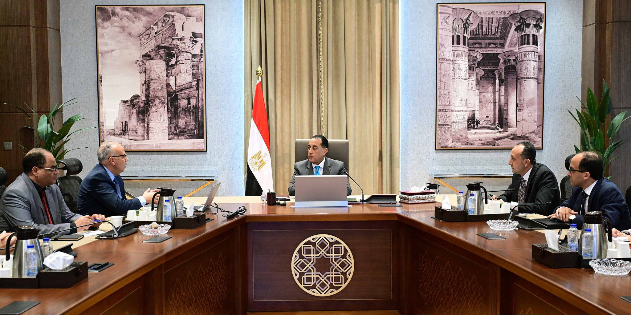 رئيس الوزراء