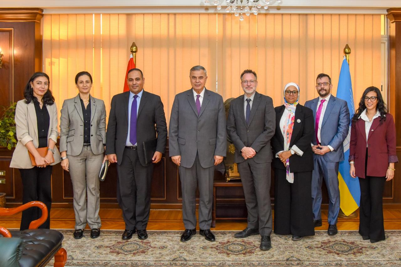 محافظ الإسكندرية وسفير كندا