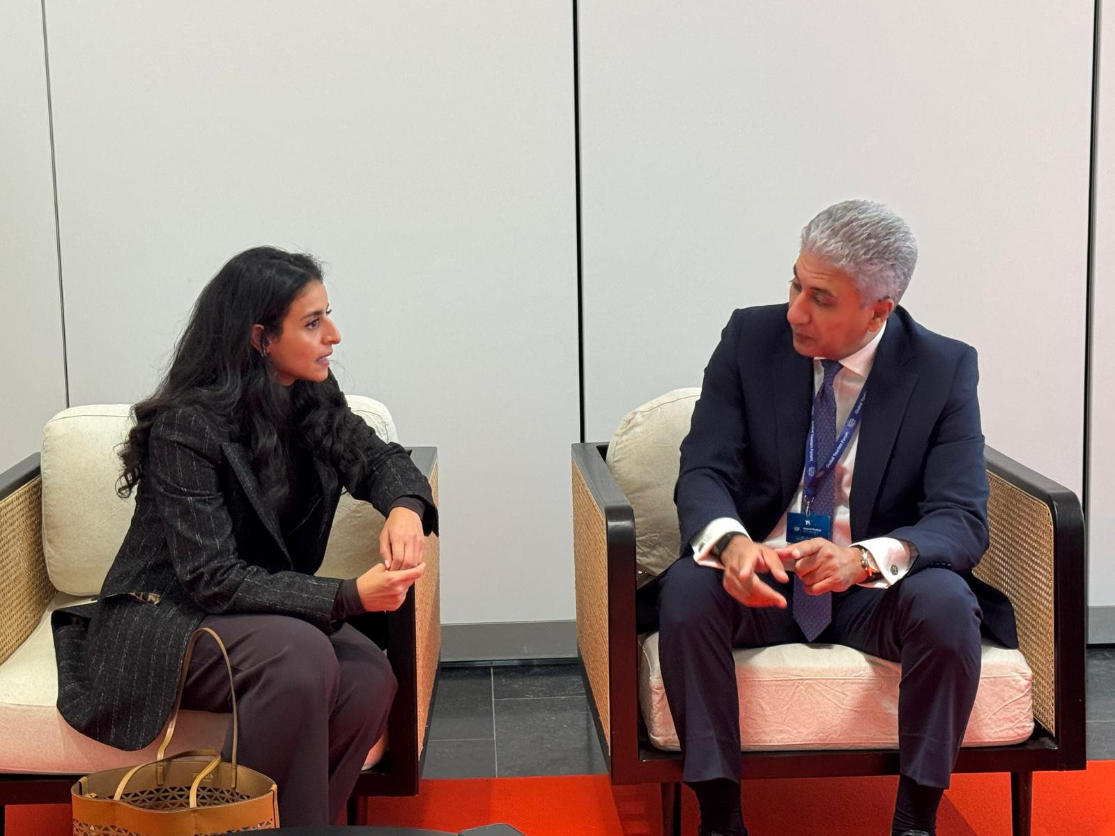 وزير السياحة