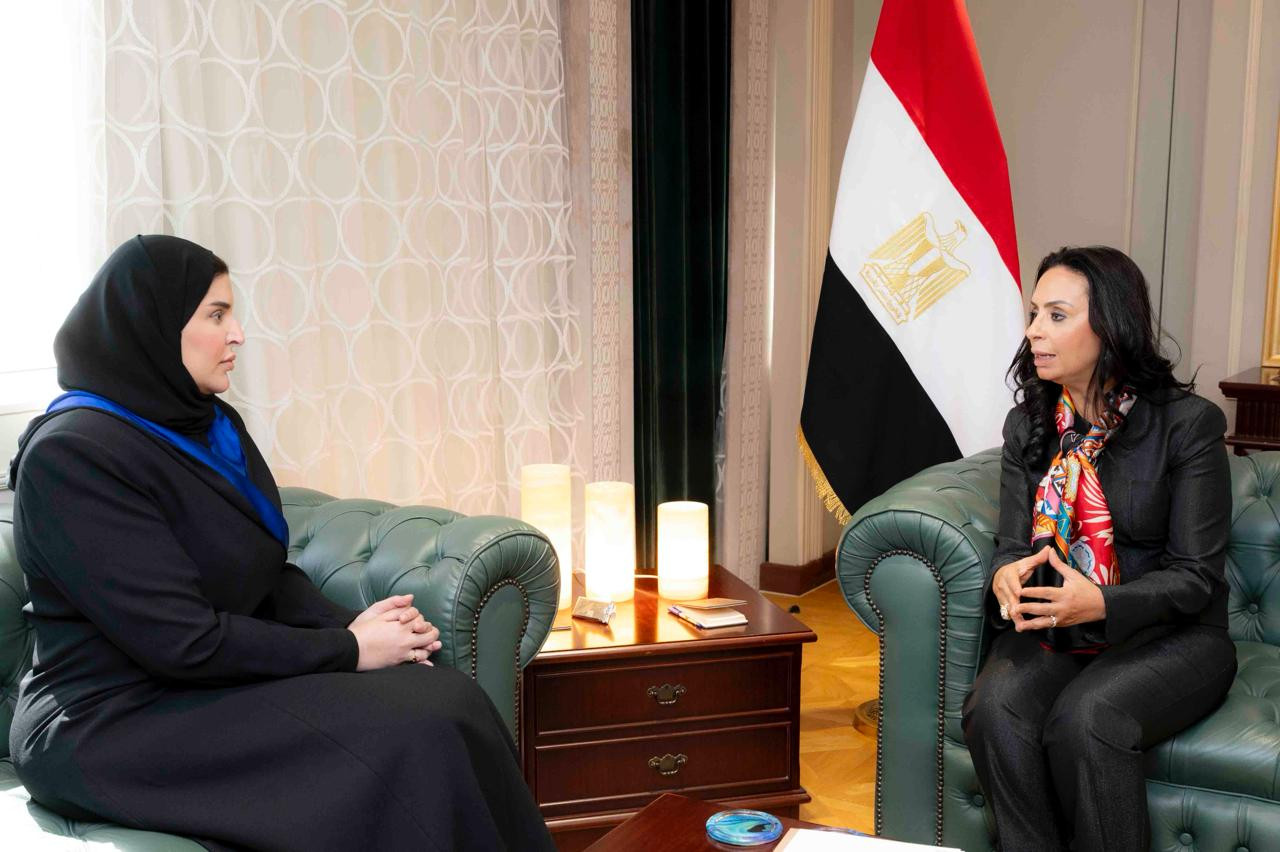 وزيرة التضامن  مع وزيرة التعاون القطرية