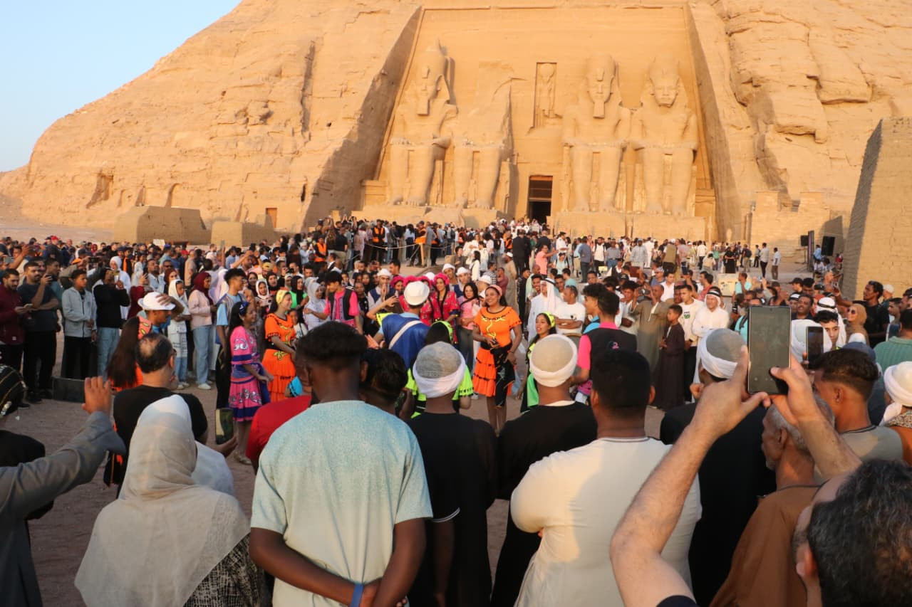 تعامد الشمس مهرجان