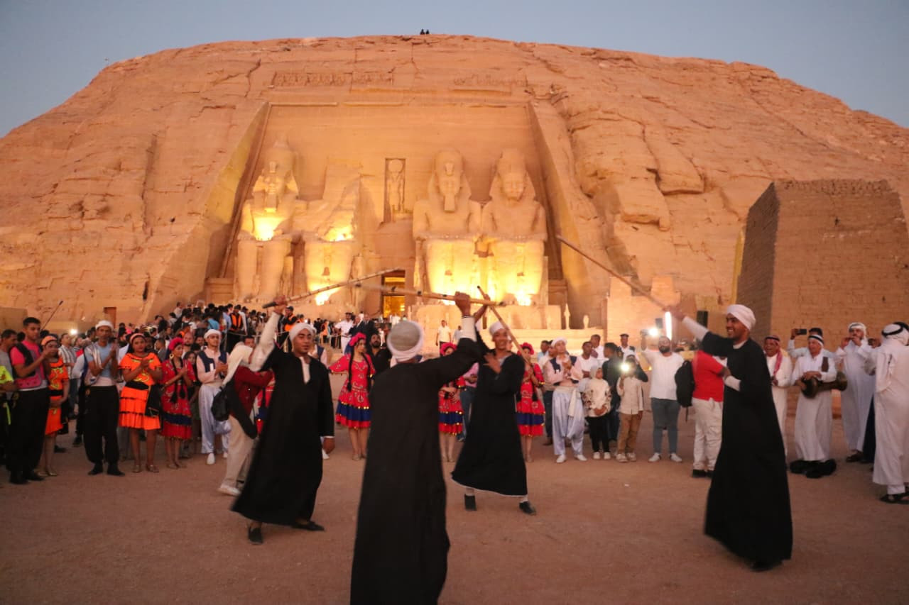 تعامد الشمس مهرجان