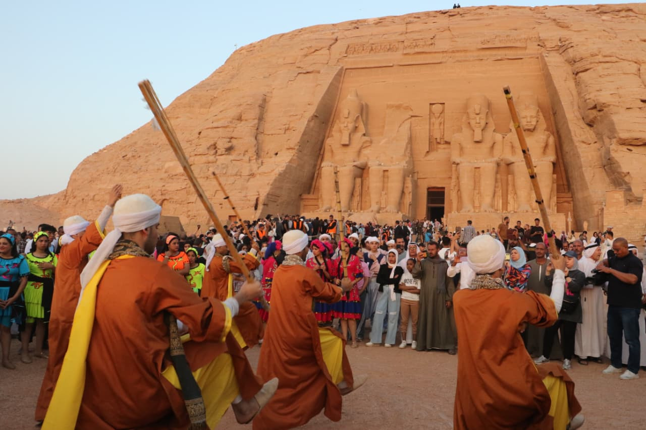 تعامد الشمس مهرجان