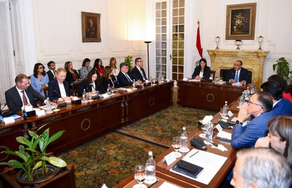 عبد العاطي والمشاط