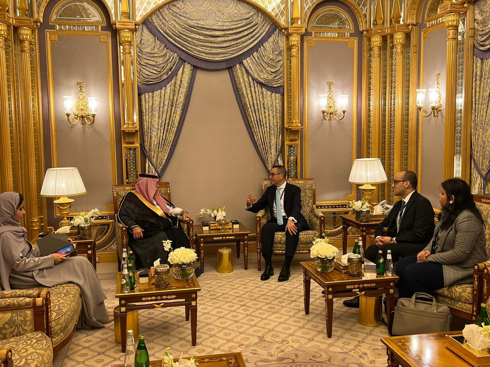 وزير الاستثمار ونظيره السعودي