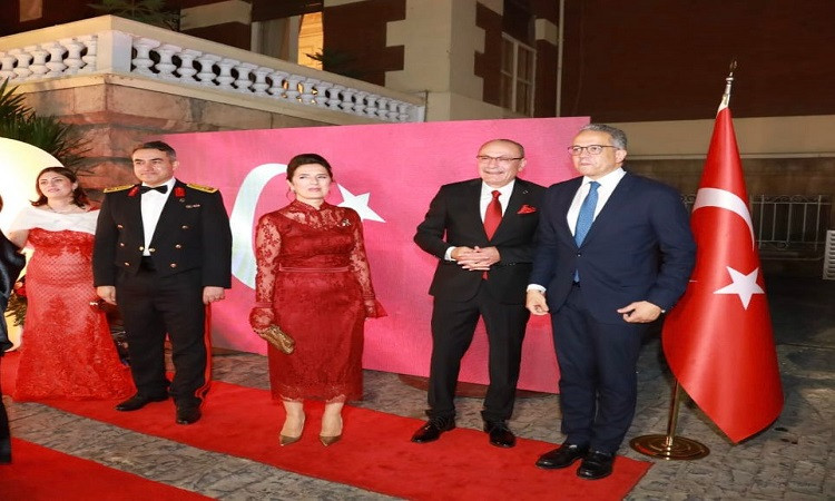 السفارة التركية تحتفل بـ102 عام على تأسيس الجمهورية