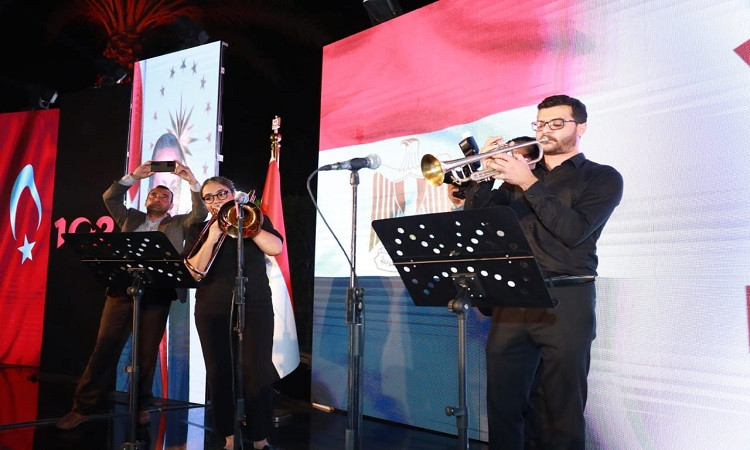 السفارة التركية تحتفل بـ102 عام على تأسيس الجمهورية