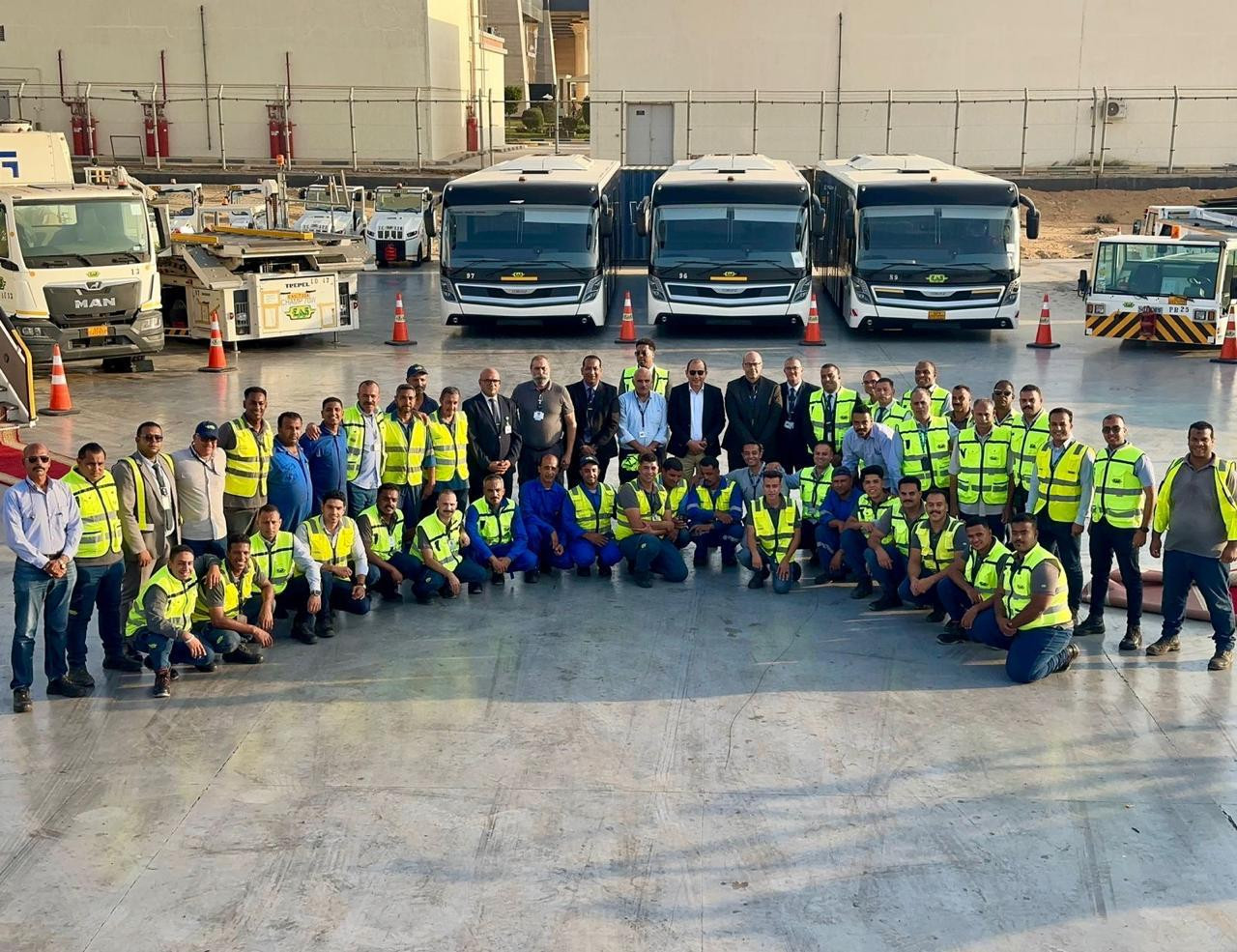 مطارا القاهرة وسفنكس