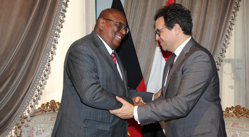 وزير الثقافة يلتقي نظيره الأنجولي