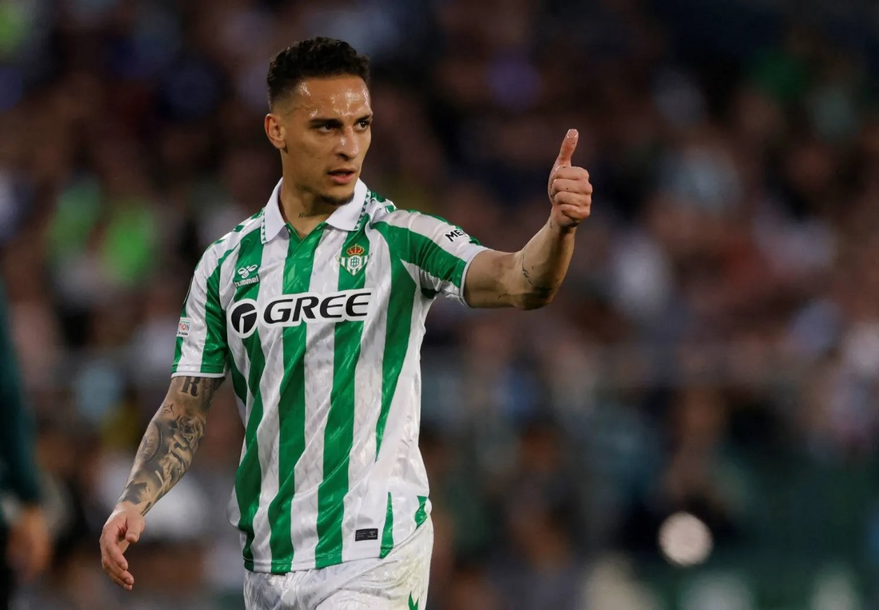 النجم البرازيلي أنتوني