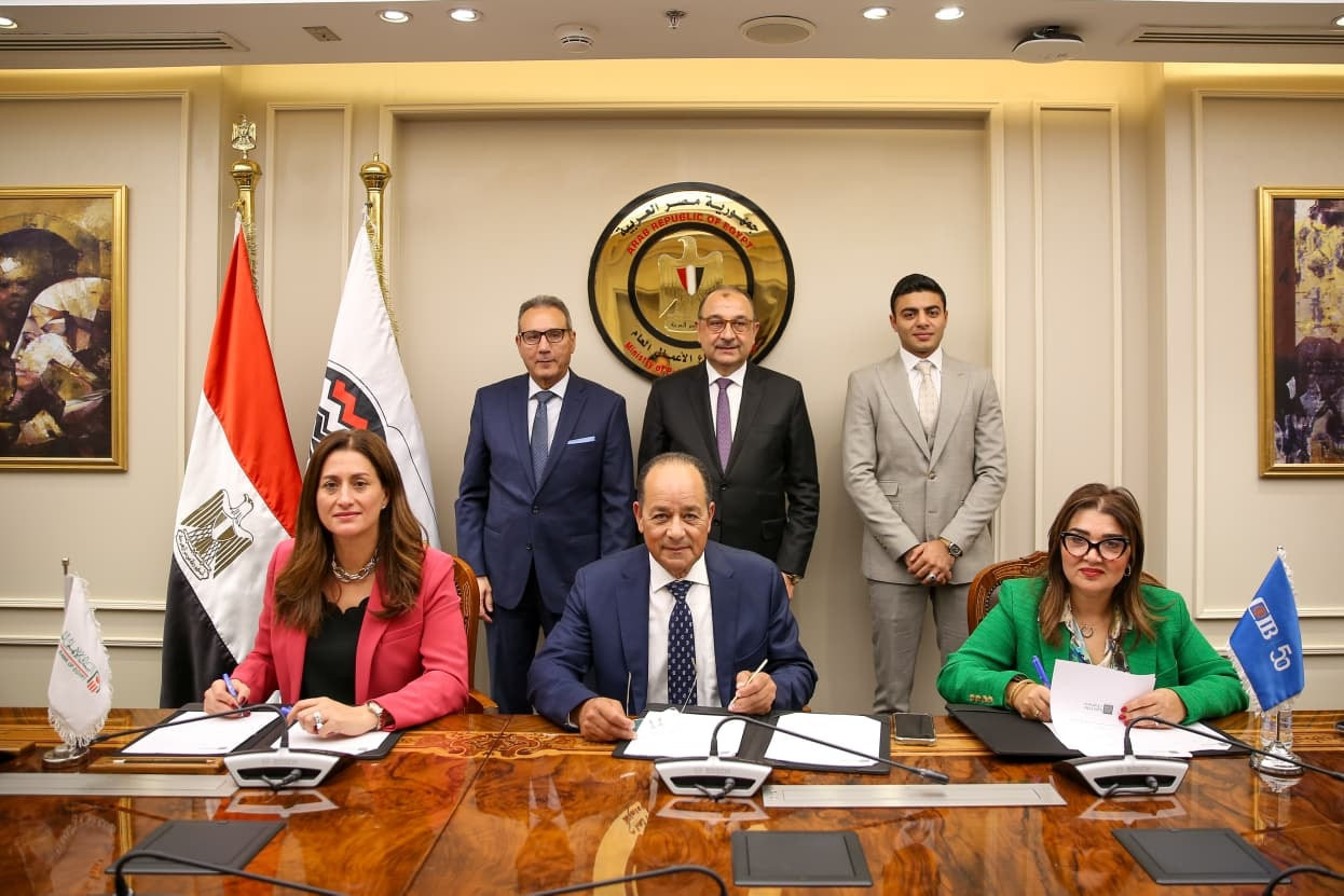 وزير قطاع الاعمال