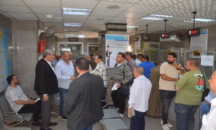 محافظ الغربية يتفقد تطوير الكورنيش ويتابع أداء الخدمات الحكومية بكفر ا