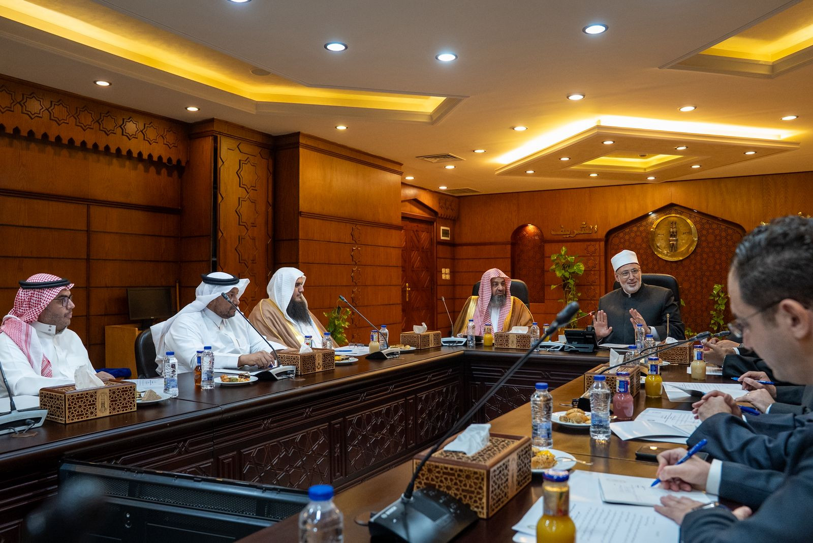 الأزهر والشؤون الإسلامية السعودية