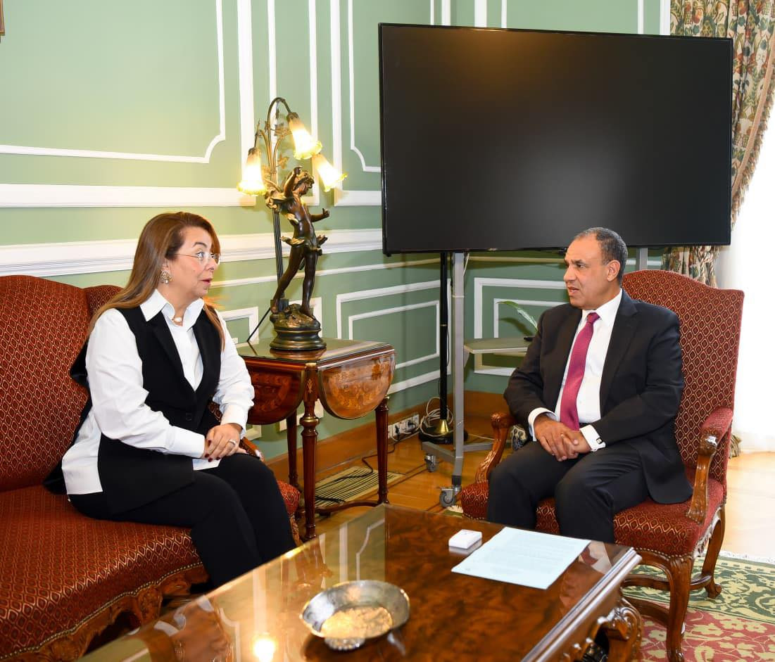 وزير الخارجية