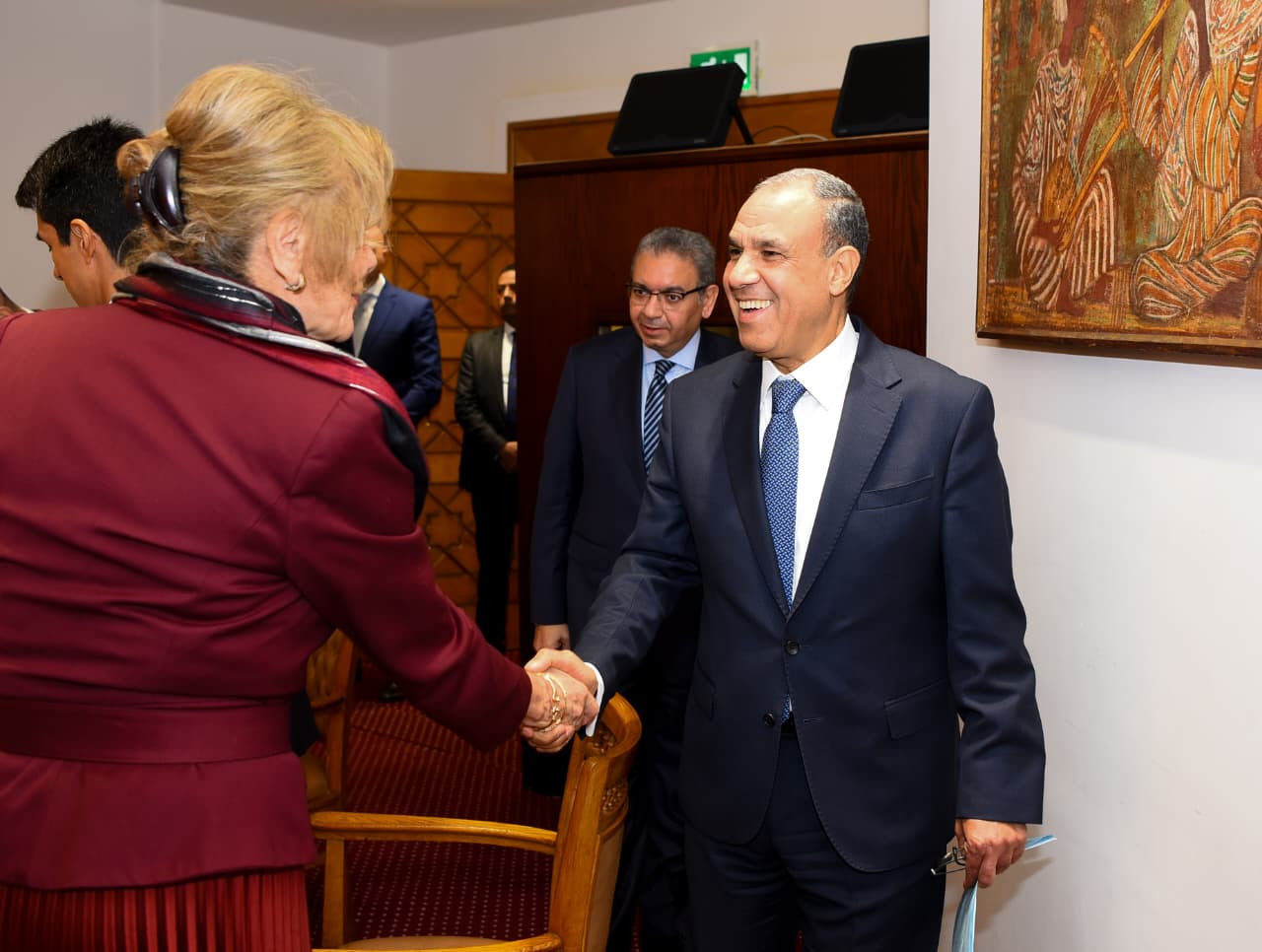 وزير الخارجية