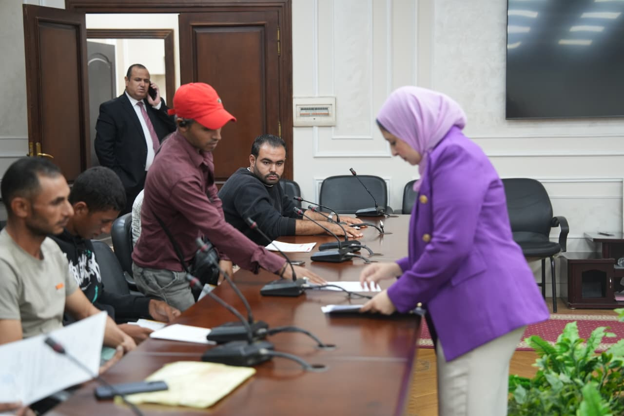 وزارة العمل