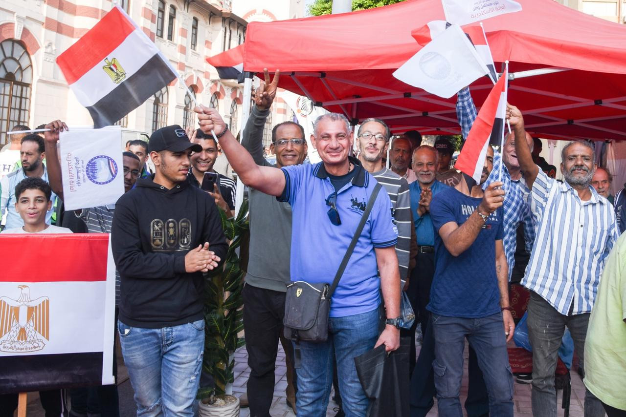 محافظ الإسكندرية