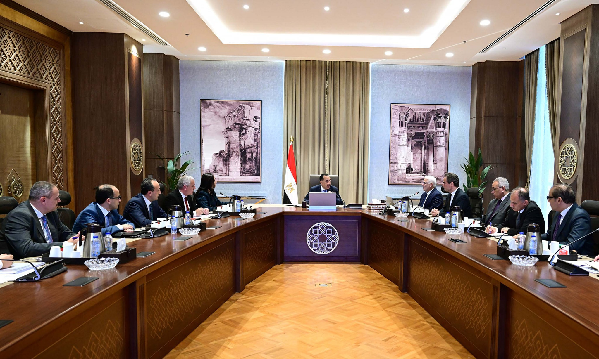 مجلس الوزراء