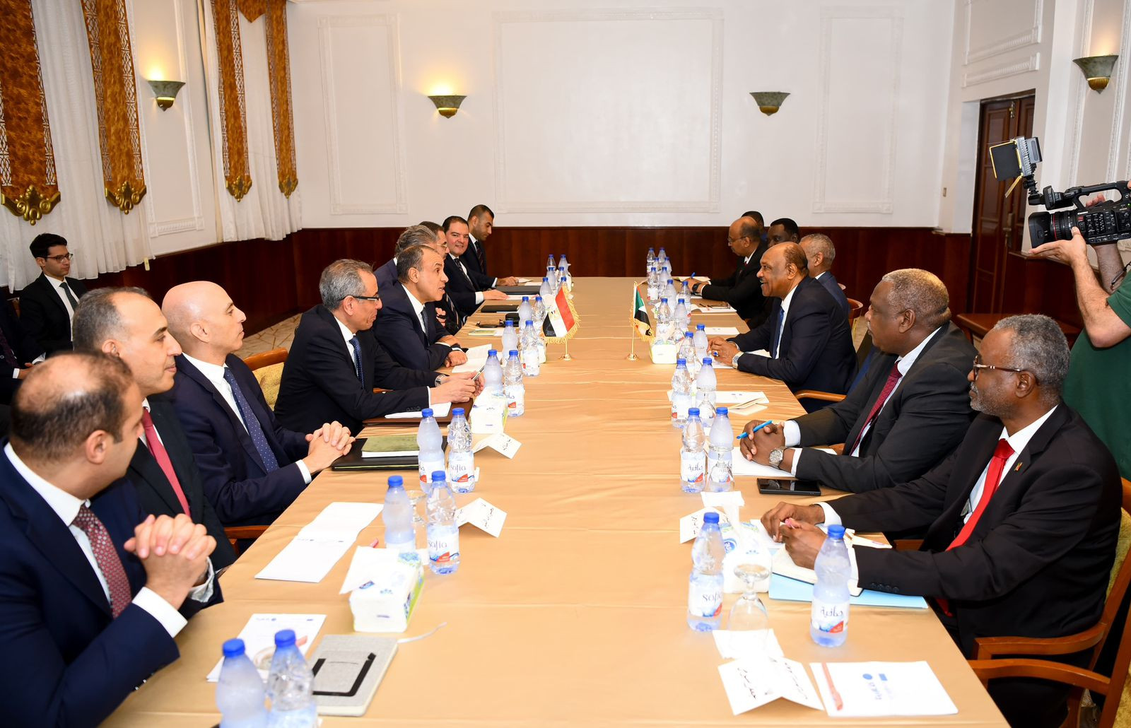 مشاورات مصرية سودانية