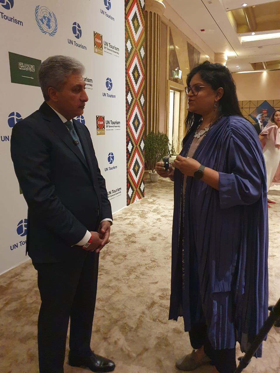 وزير السياحة في الرياض