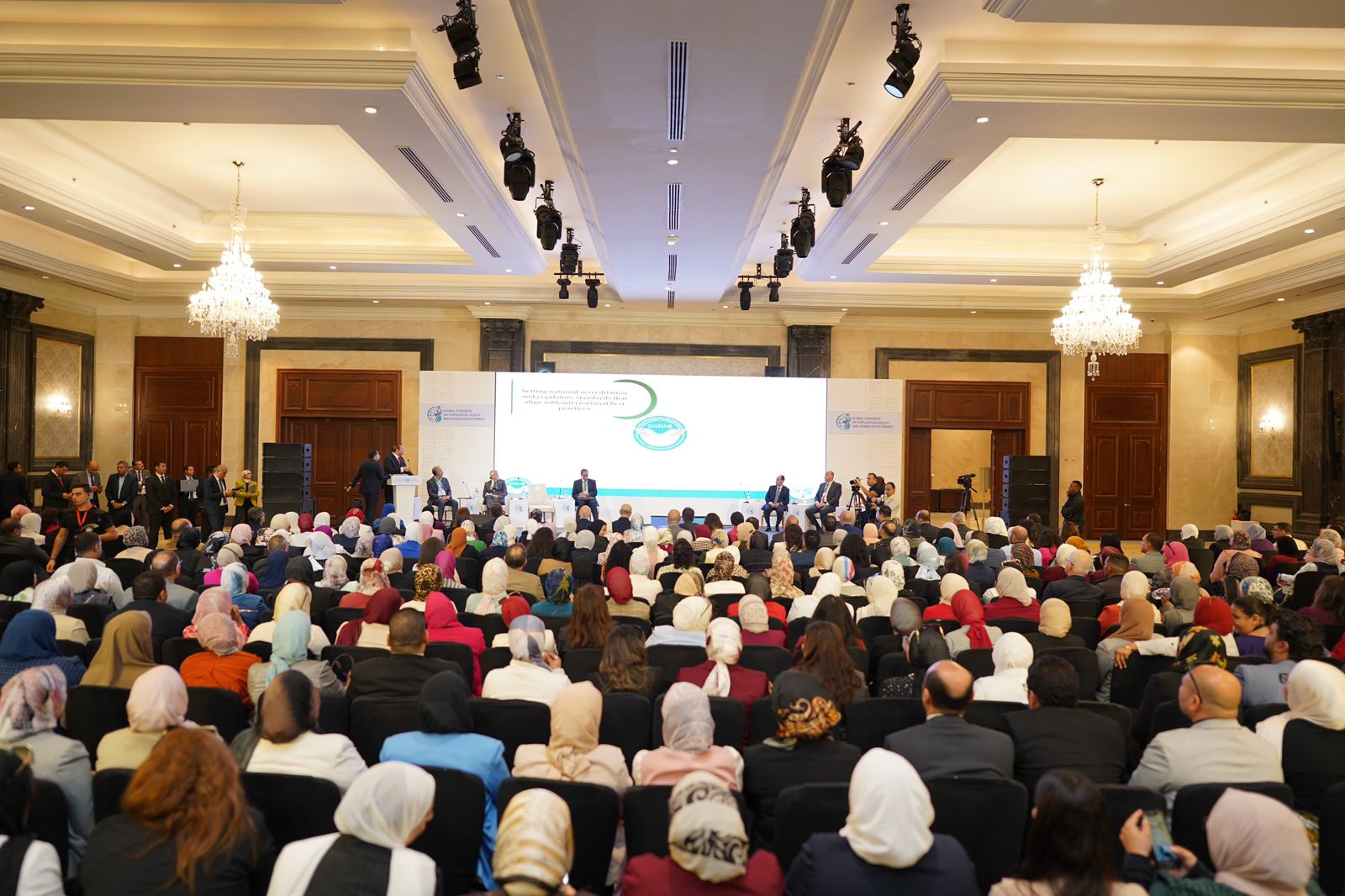 اقبال على المؤتمر