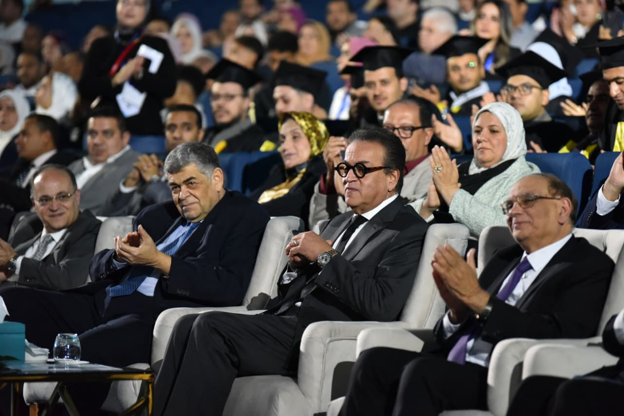 تكريم خريجين البورد