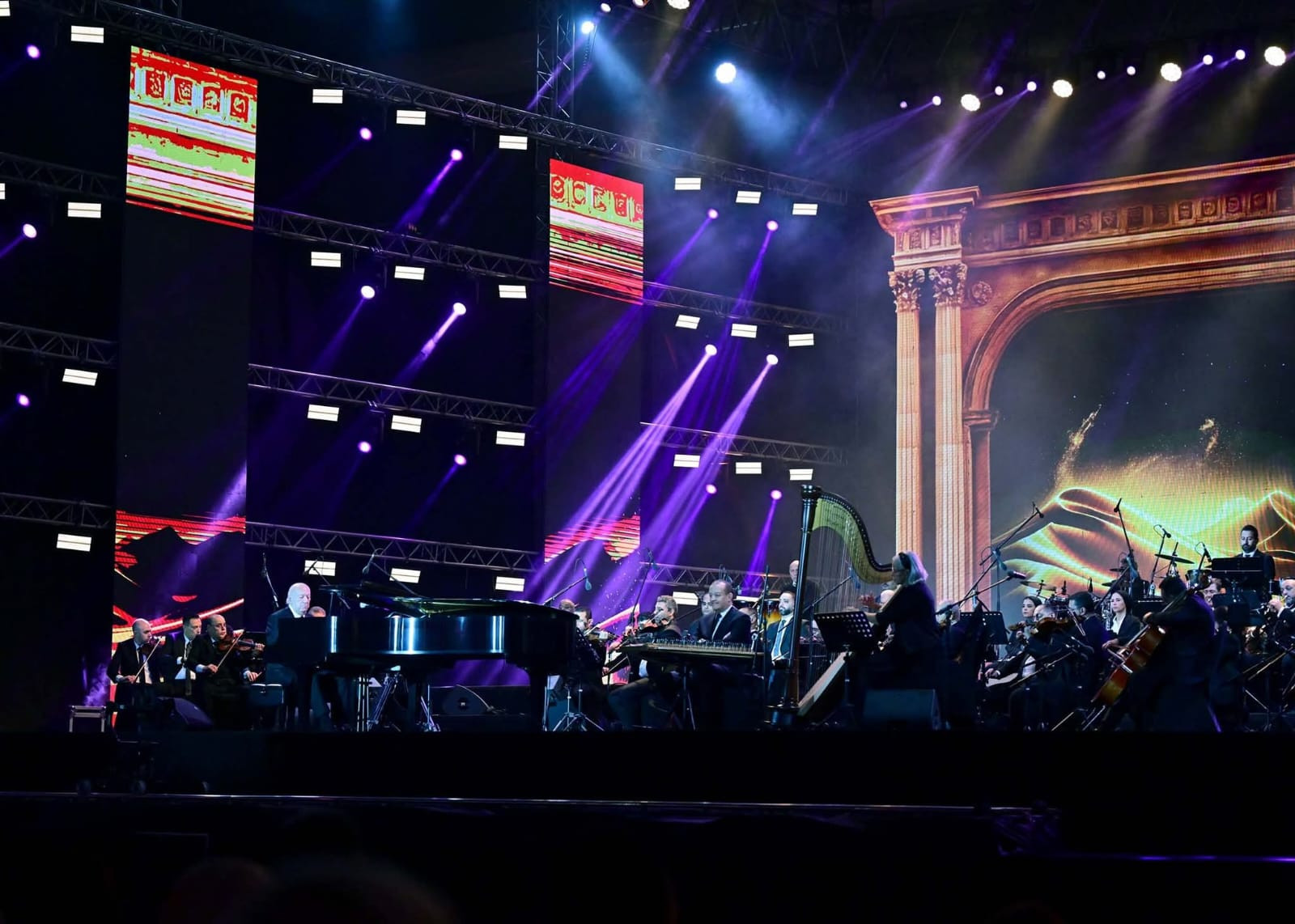 رئيس مجلس الوزراء