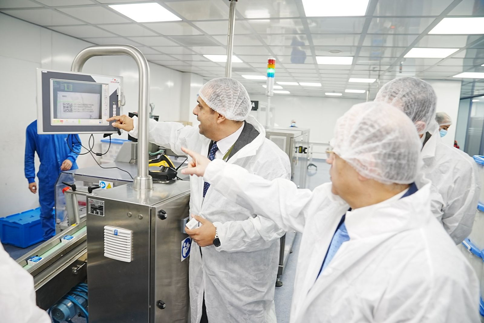 الغمراوي في مصانع اوكيديا