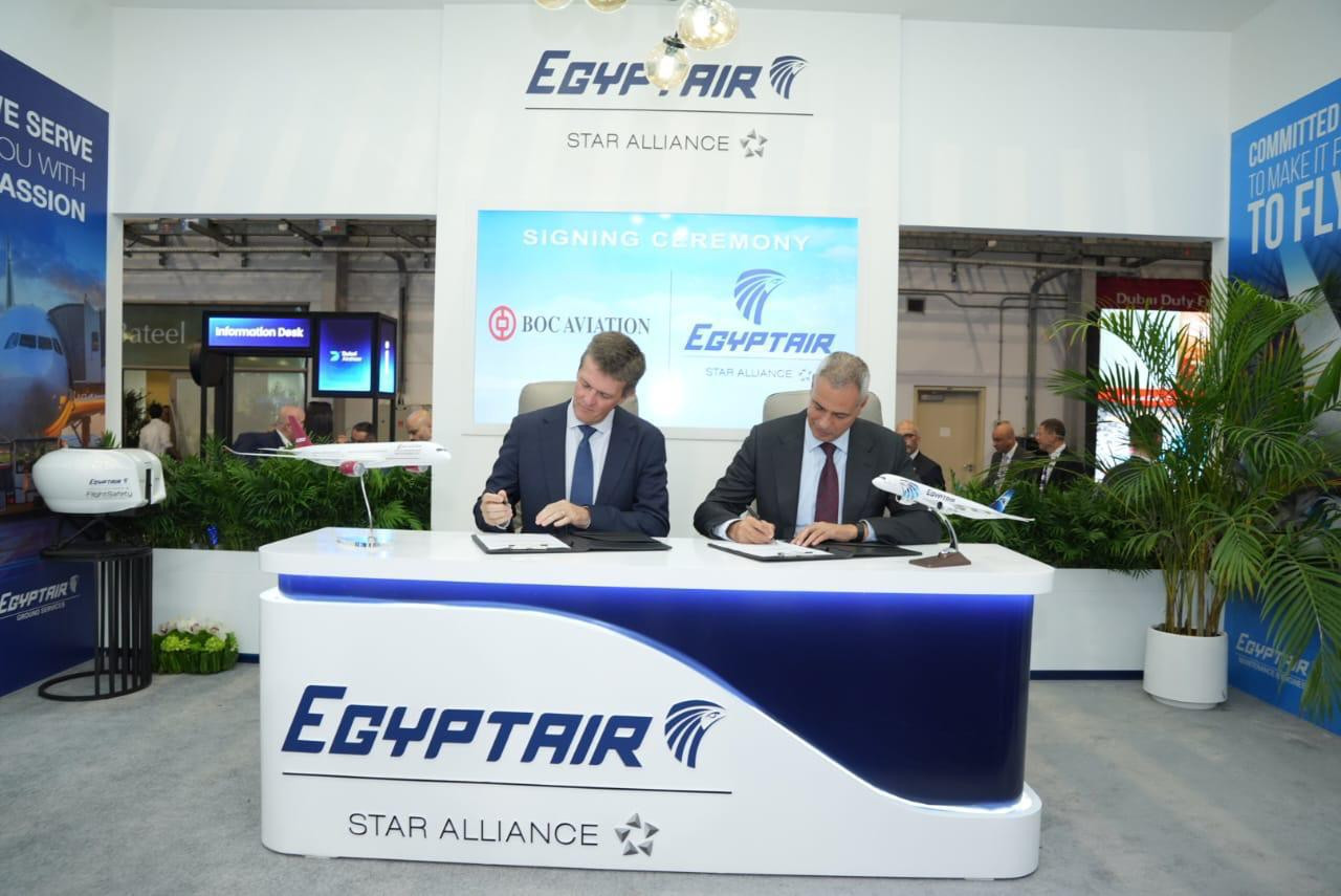 توقيع اتفاقية مصر للطيران