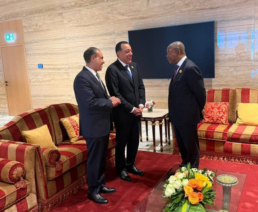 مدبولي ورئيس أنجولا