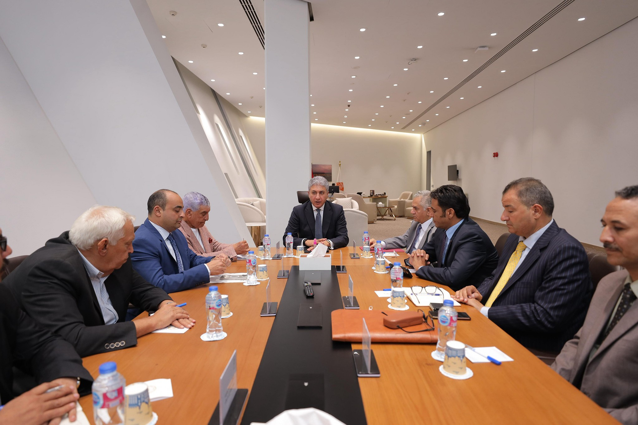 وزير السياحة والأثار