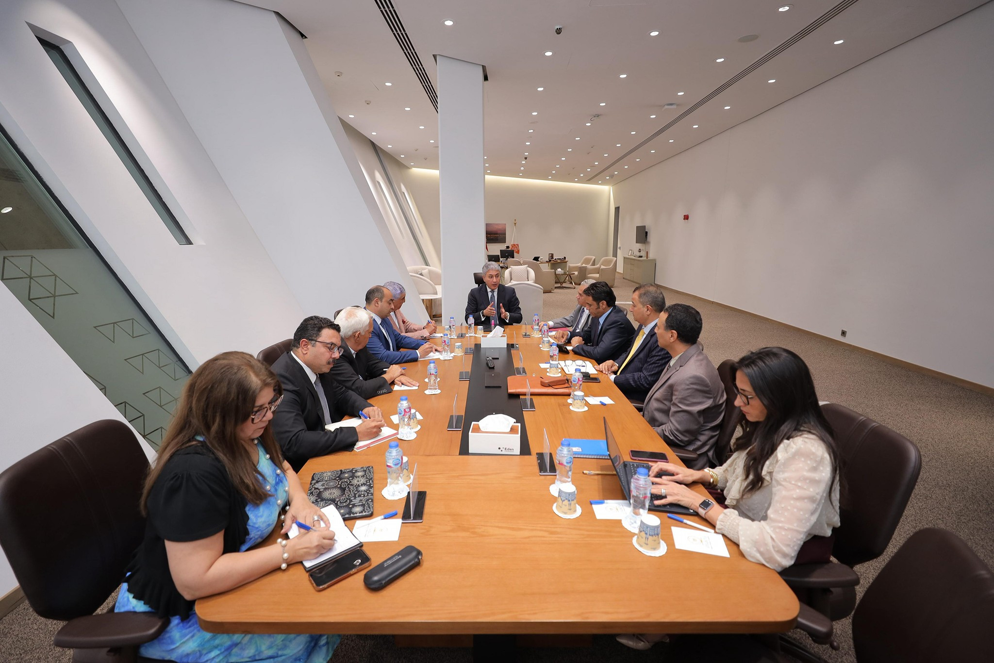 وزير السياحة والأثار