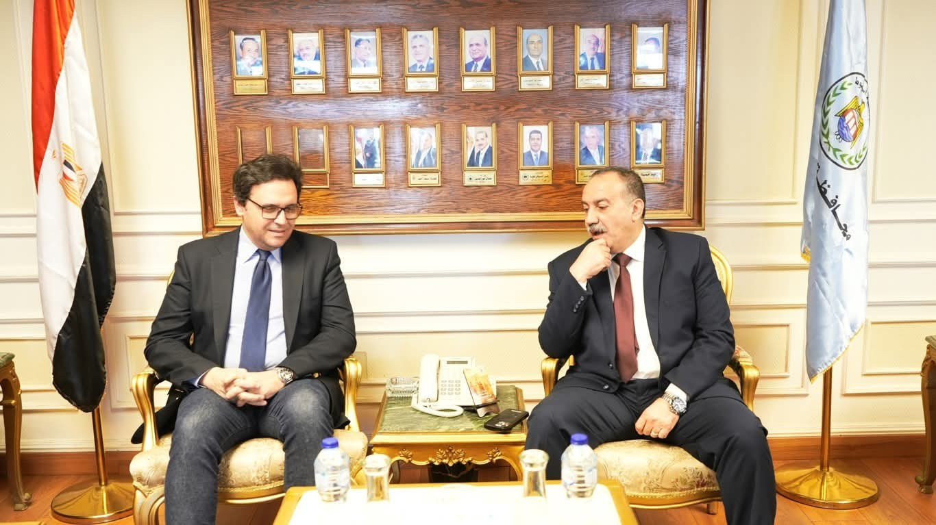 وزير الثقافة ومحافظ أسوان