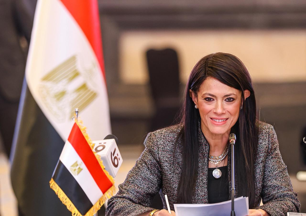 رانيا المشاط ووزير الصناعة الجزائري