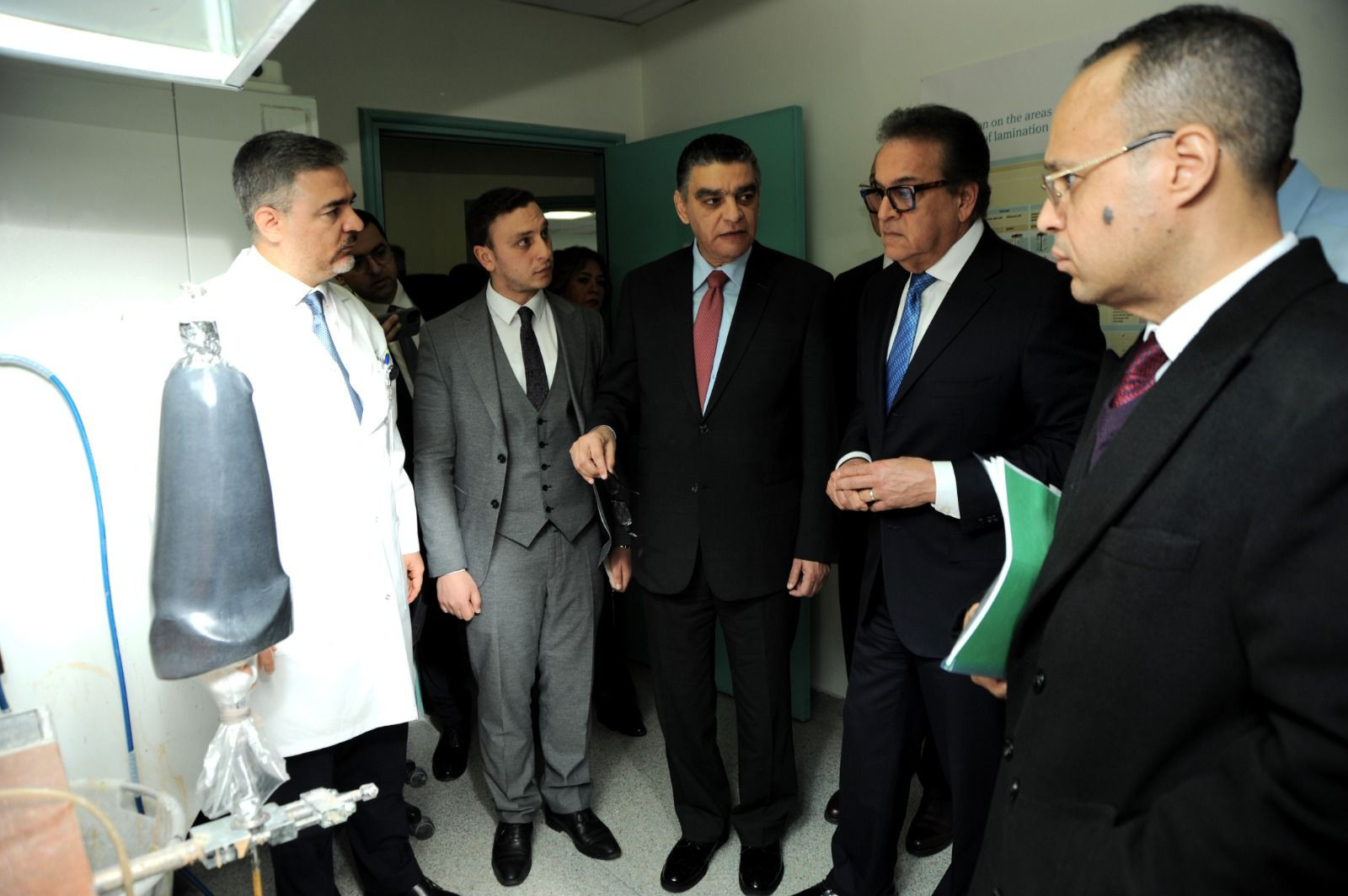 وزير الصحة في مستشفى انقرة انجليز