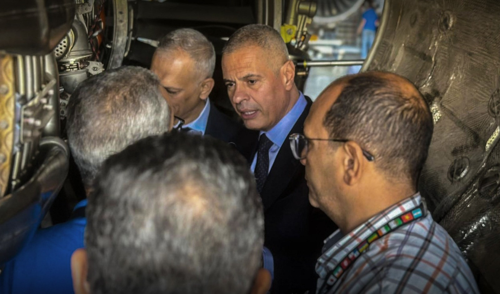 رئيس القابضة لمصر للطيران