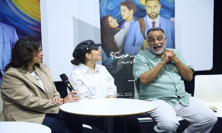 أبطال ولنا في الخيال حب يصنعون حالة من الرومانسية ويكشفون أسرار وكوالي