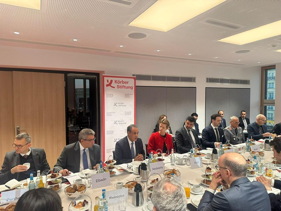 وزير الخارجية