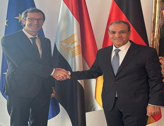 وزير الخارجية